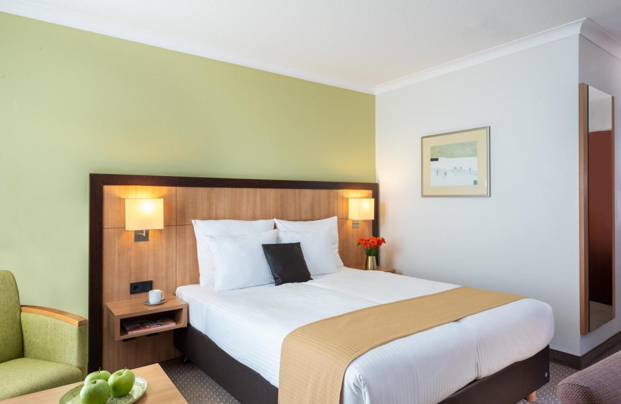 Leonardo Hotel Duesseldorf Airport Ratingen Exteriör bild