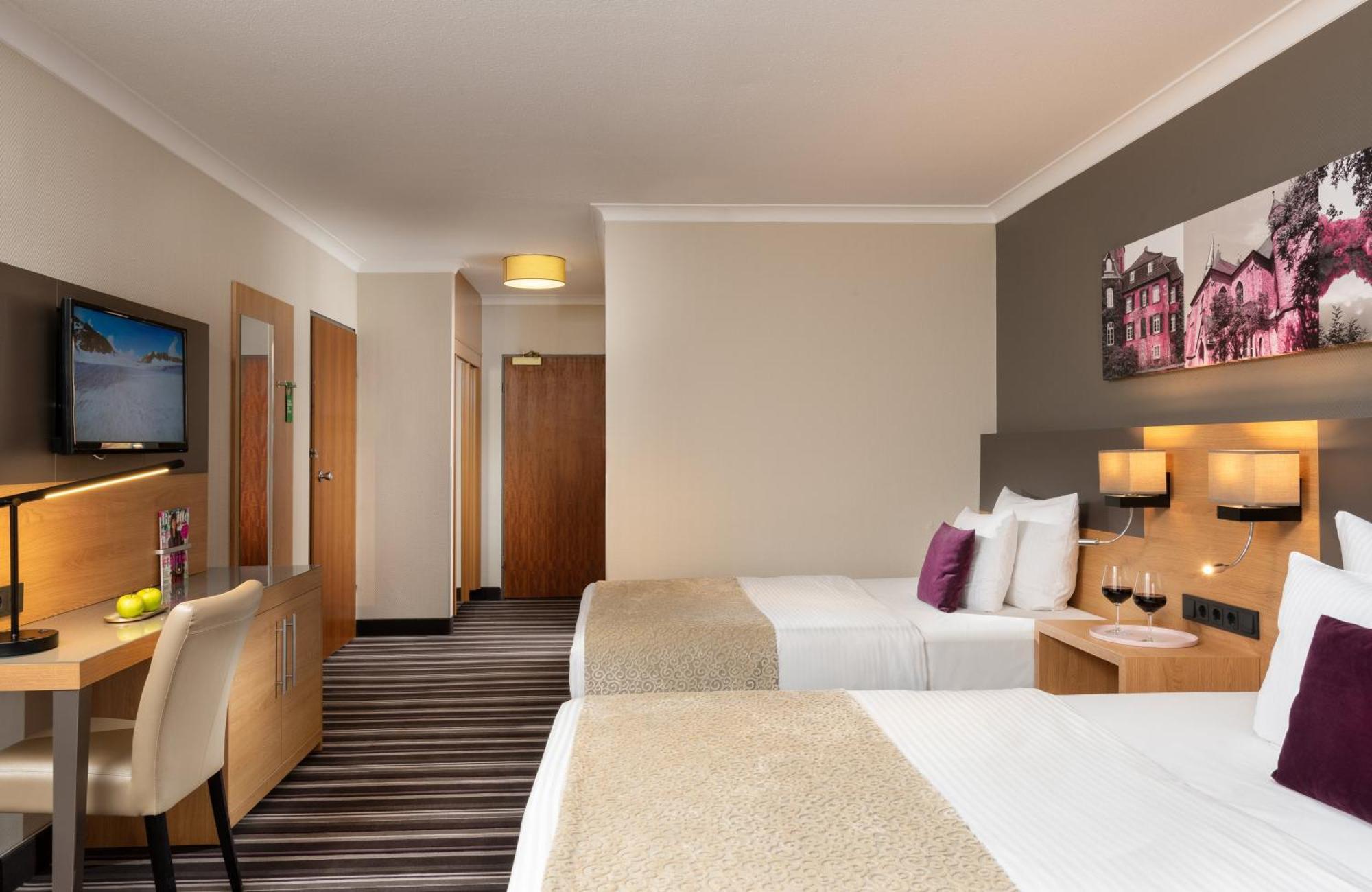 Leonardo Hotel Duesseldorf Airport Ratingen Exteriör bild